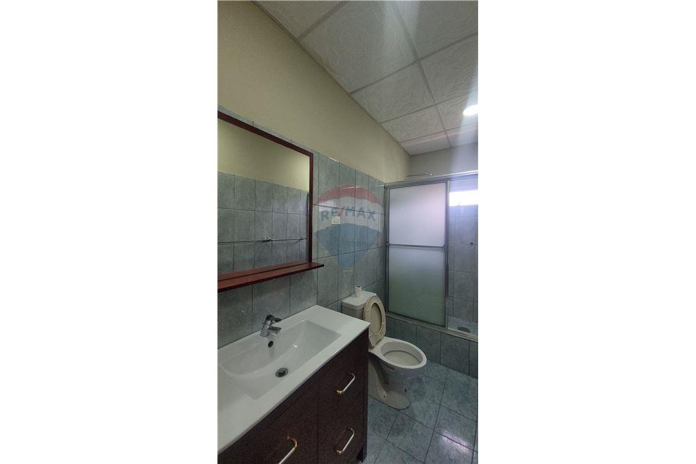 Villa - Te Koop - Chaguanas, Caroni, Trinidad and Tobago - 12 - 90155069-185