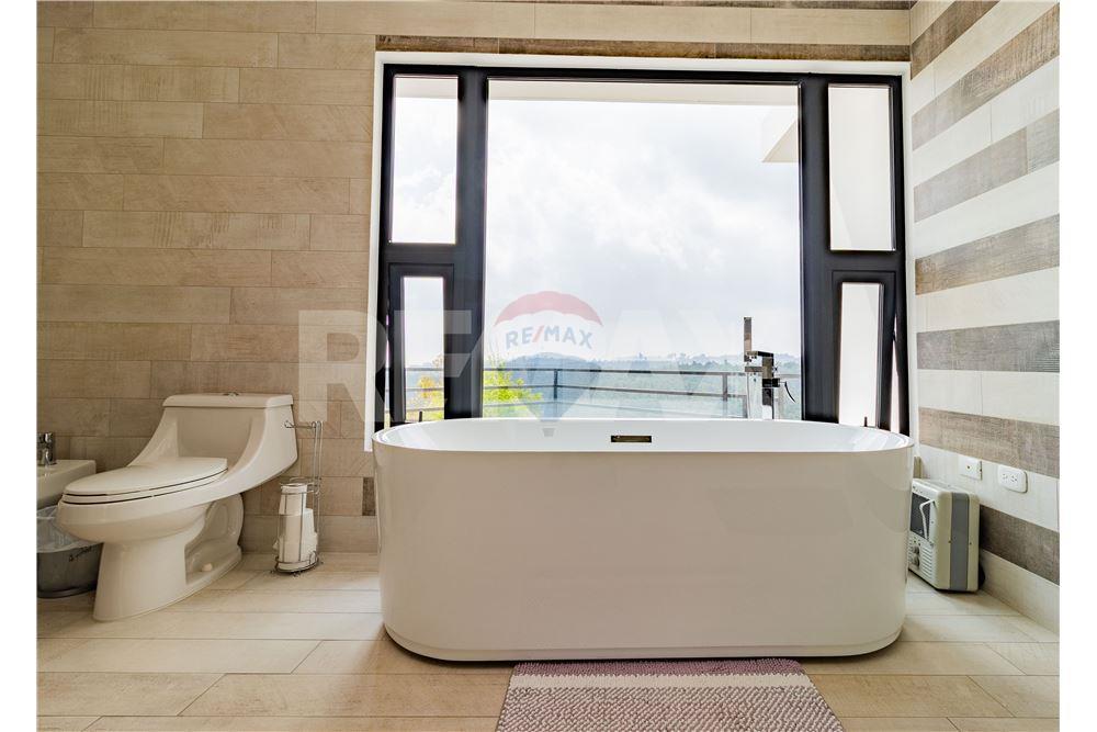 Villa - For Sale - Fraijanes, Guatemala, Guatemala - 8 - 902091020-12