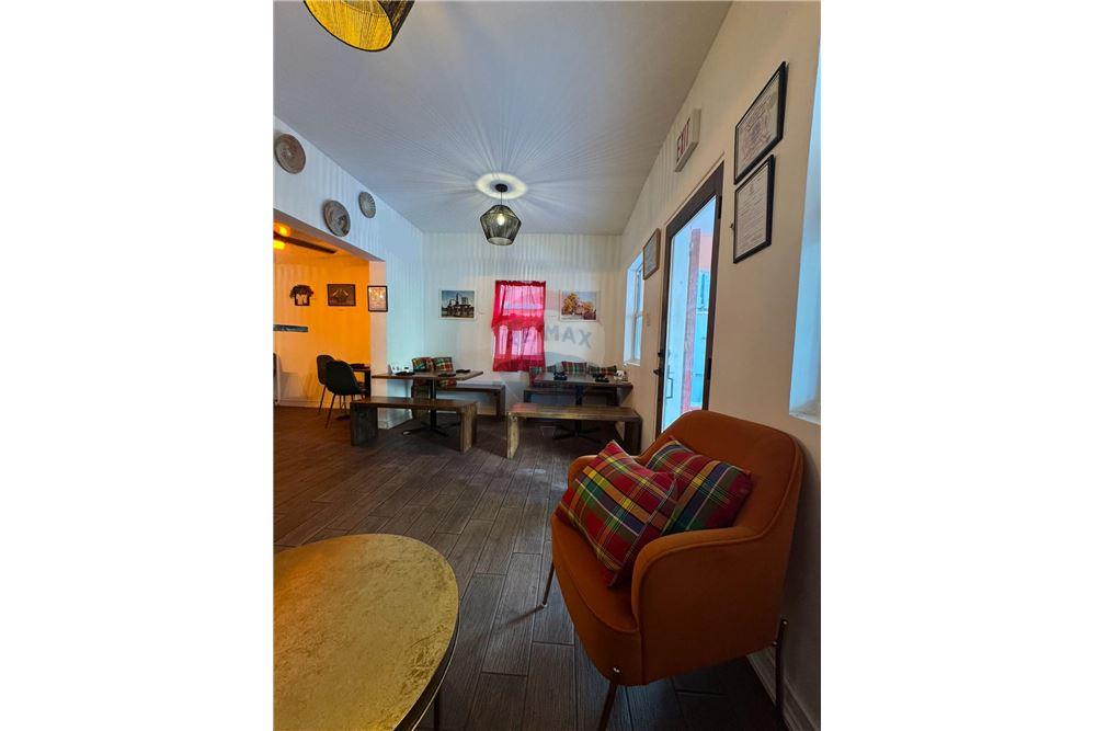 Local Comercial - Venta - Kingshill, St Croix, Islas Vírgenes Británicas - 6 - 90123001-1312