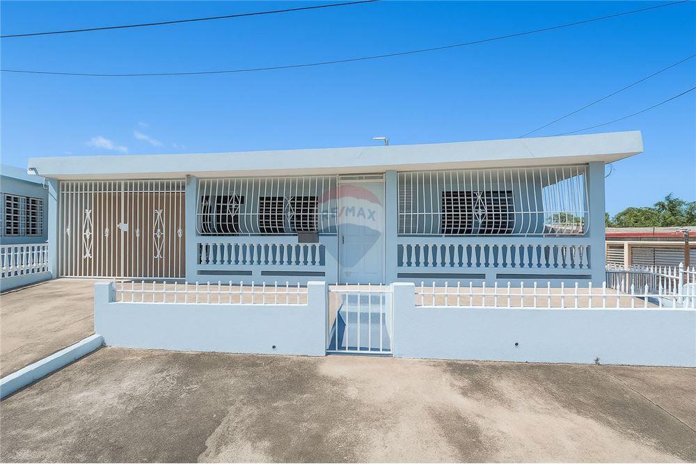 Multi-Family - For Sale - Parc San Isidro, Canóvanas, Puerto Rico - 1 - 90156072-1