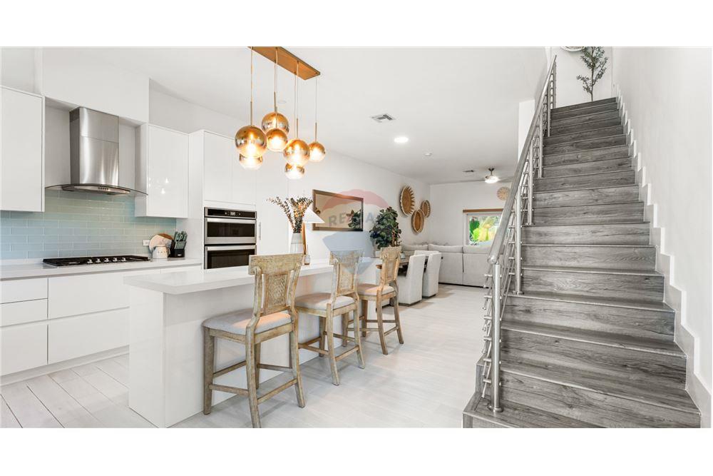 Condo/Apartment - For Sale - South Sound, South Sound, Cayman Islands - 1 - 90146018-314