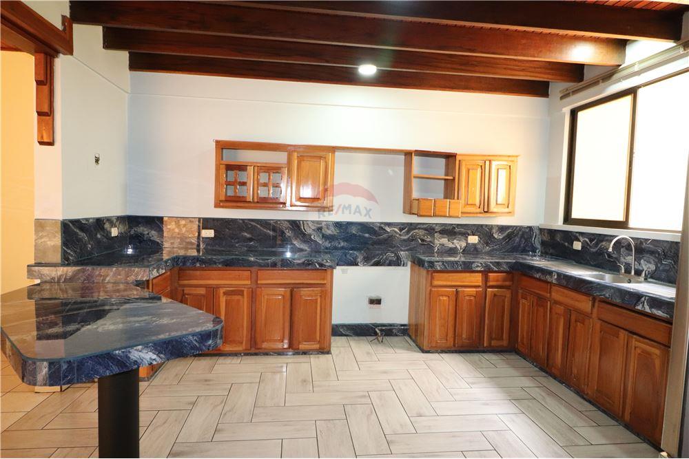 Villa - For Sale - Alajuela, Alajuela- Alajuela, Costa Rica - 8 - 902021050-42