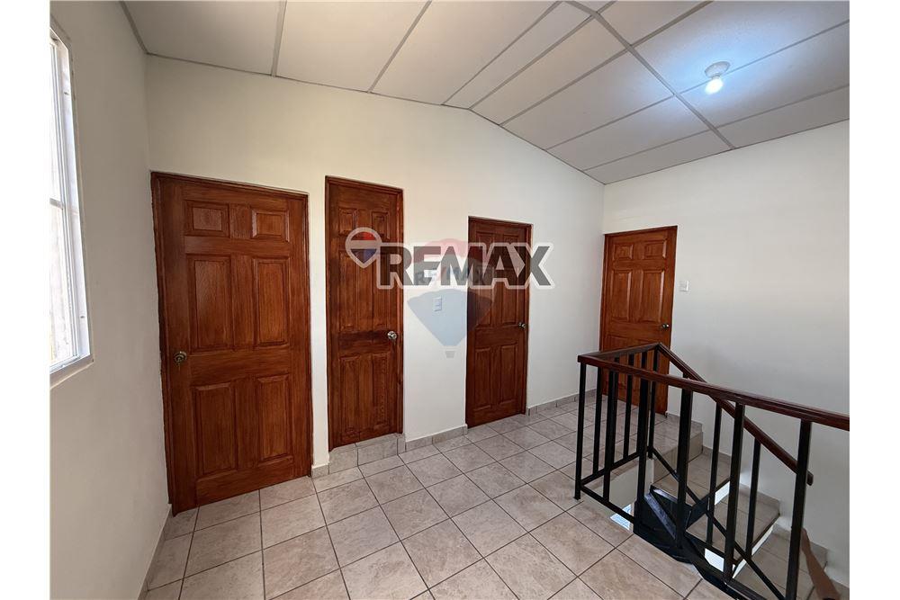 Villa - For Sale - Ilopango, San Salvador, El Salvador - 17 - 902331019-9