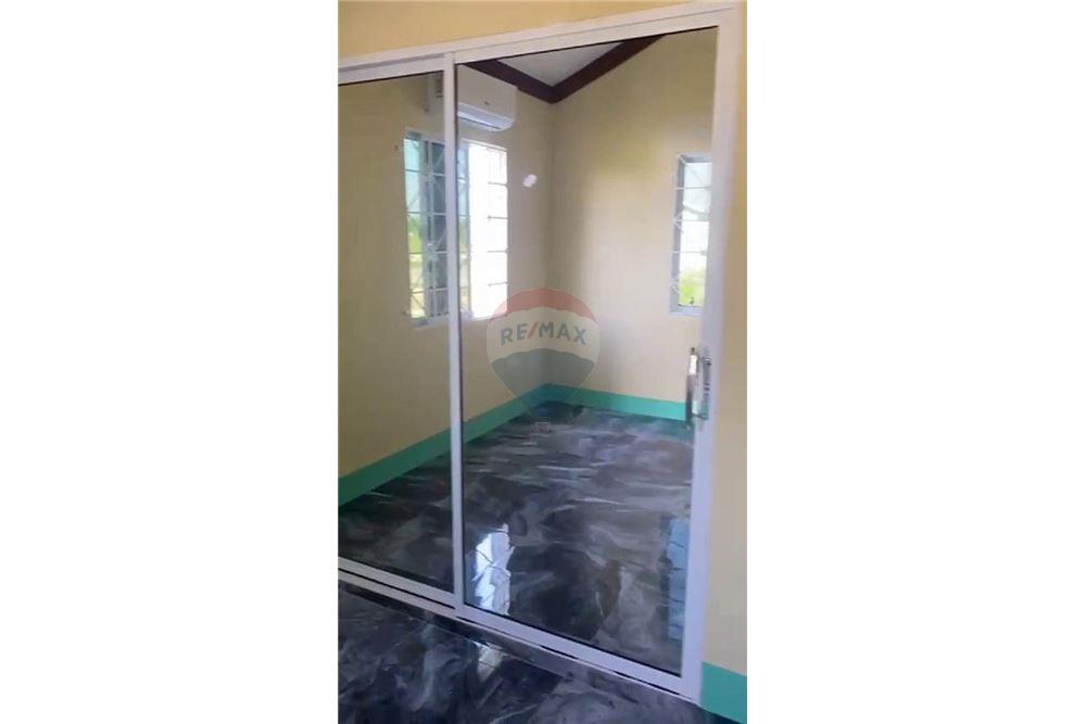 Villa - For Sale - Innswood, Saint Catherine, Jamaica - 11 - 901321004-4