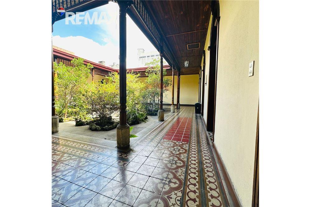 Bedrijfsmatig / Detailhandel - Te Koop - Zona 1, Guatemala, Guatemala - 7 - 902611001-78