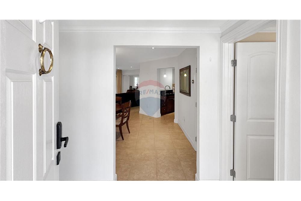 Appartement - Te Koop - W Bay Bch South, Seven Mile, Cayman Islands - 8 - 90146011-182