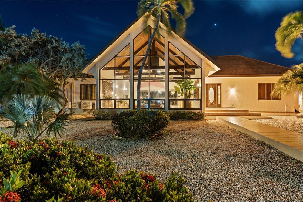 Villa - For Sale - Oranjestad, Aruba, Aruba - 5 - 90105005-513