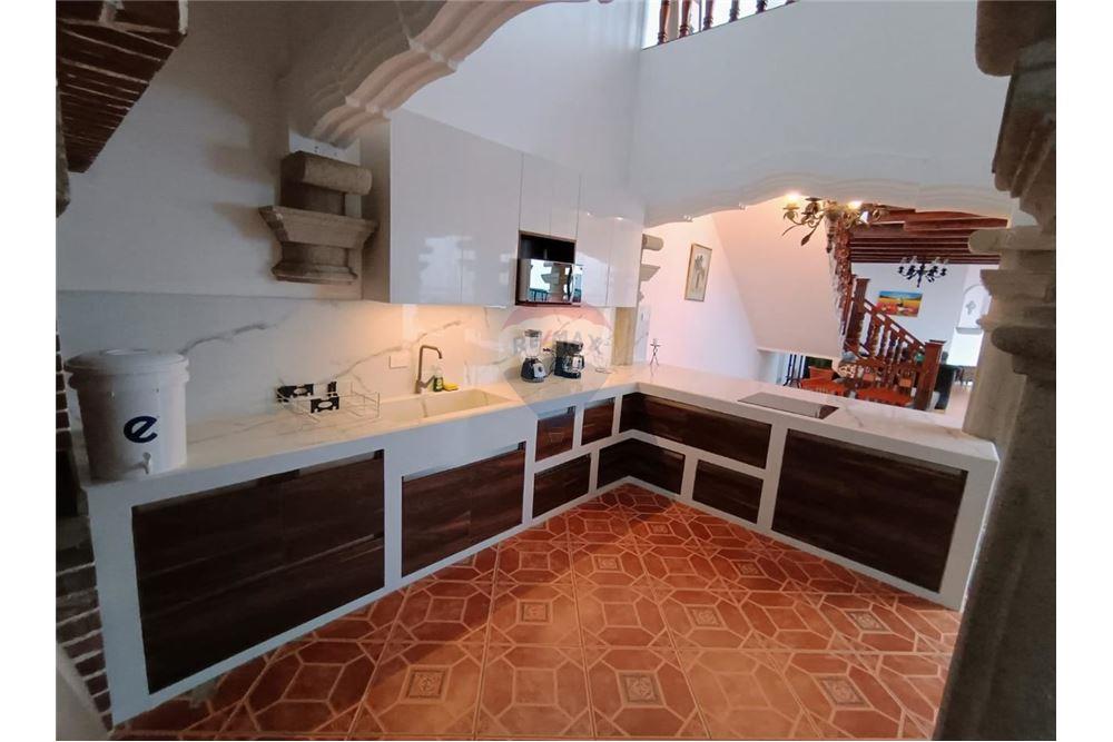 Villa - For Sale - Jocotenango, Sacatepéquez, Guatemala - 7 - 901011001-17