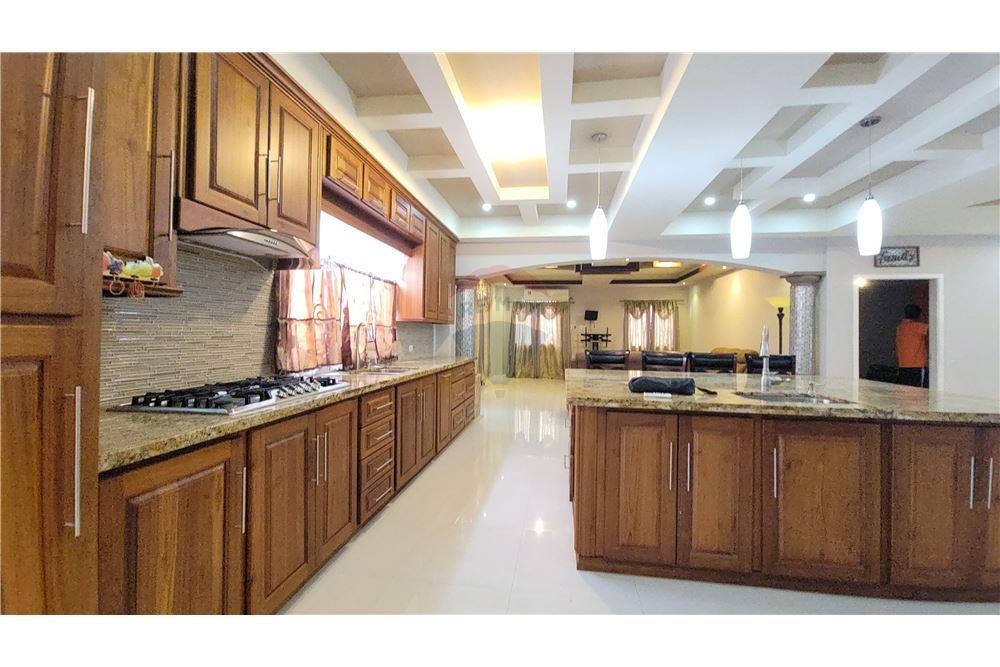 Villa - Te Koop - Chaguanas, Caroni, Trinidad and Tobago - 3 - 90155069-171