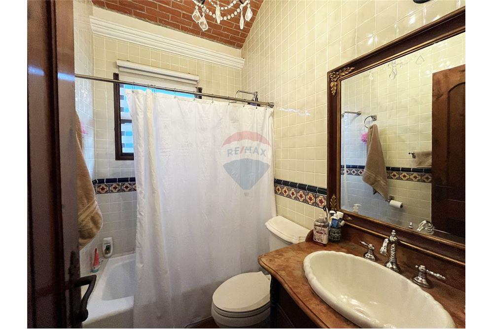 Villa - Te Koop - La Antigua Guatemala, Sacatepéquez, Guatemala - 11 - 902311005-42