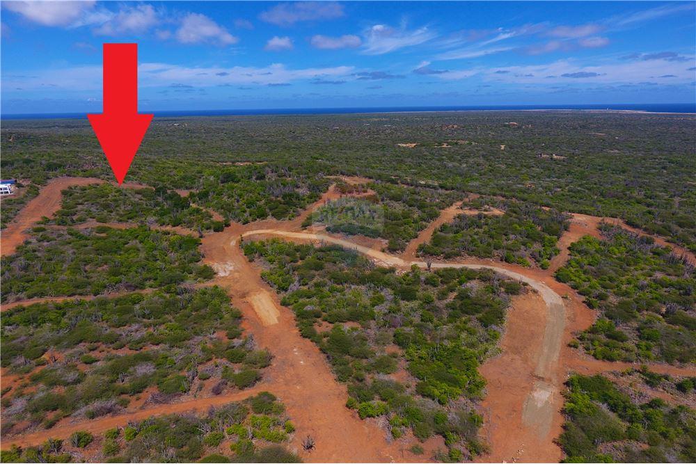 Land in Kunuku Area - Bonaire, diver's paradise