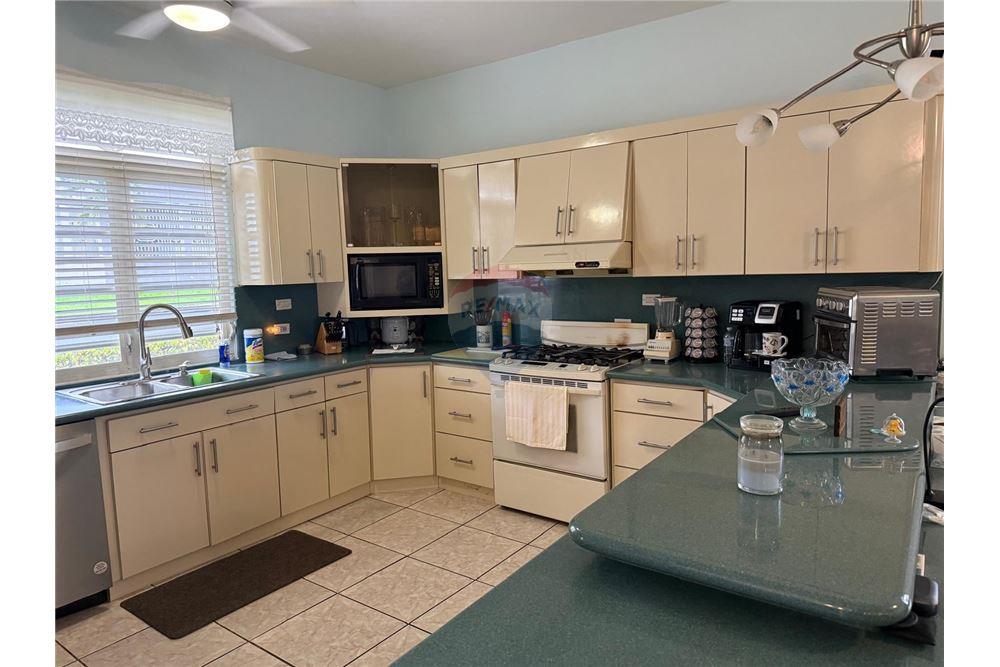 Villa - For Sale - Morovis, Morovis, Puerto Rico - 13 - 90102025-330