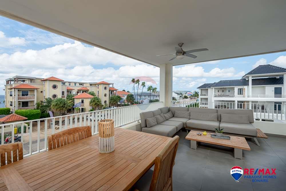 Grand Windsock Penthouse B13