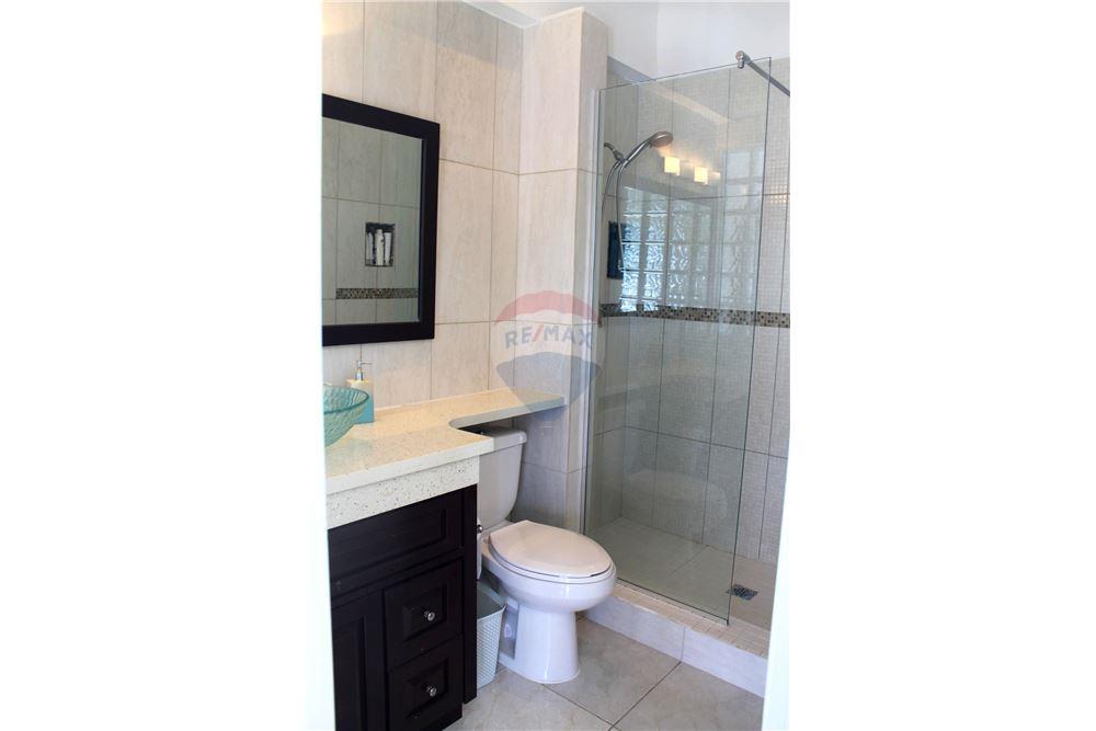 Tussenwoning - Te Koop - Bolans, Parish of Saint Mary, Antigua and Barbuda - 13 - 902121002-38