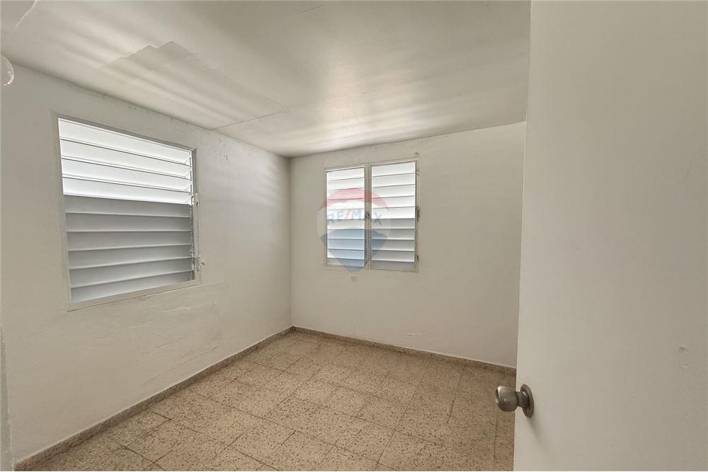 Villa - For Sale - Carolina, Carolina, Puerto Rico - 12 - 90156001-77