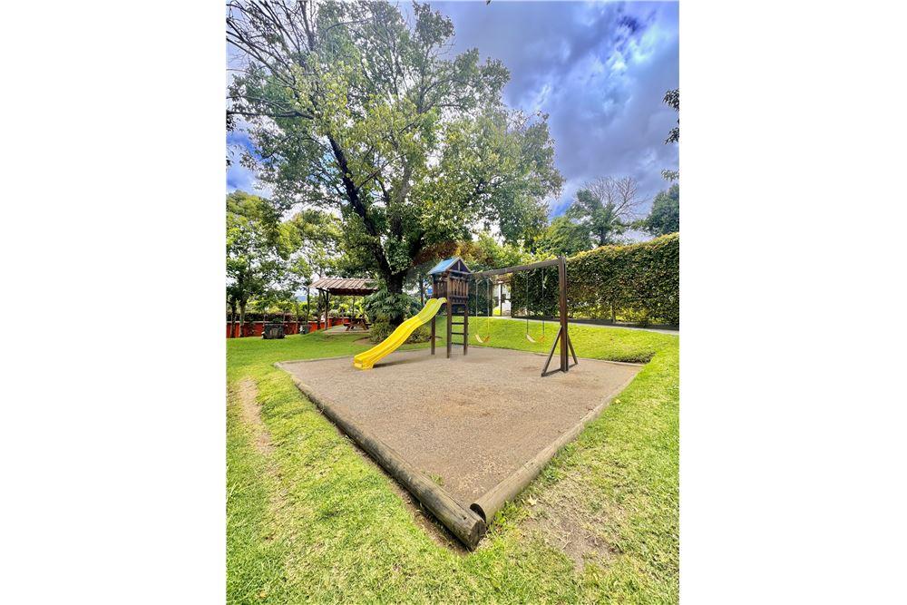 Villa - Venta - Santa Lucía Milpas Altas, Sacatepéquez, Guatemala - 9 - 902691016-9