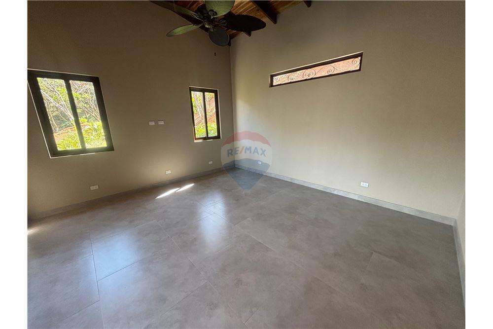 Residenziale - Villa - Atenas, Alajuela- Atenas, Costa Rica - Caribbean & Central Ameri - 20 - 90128002-1004