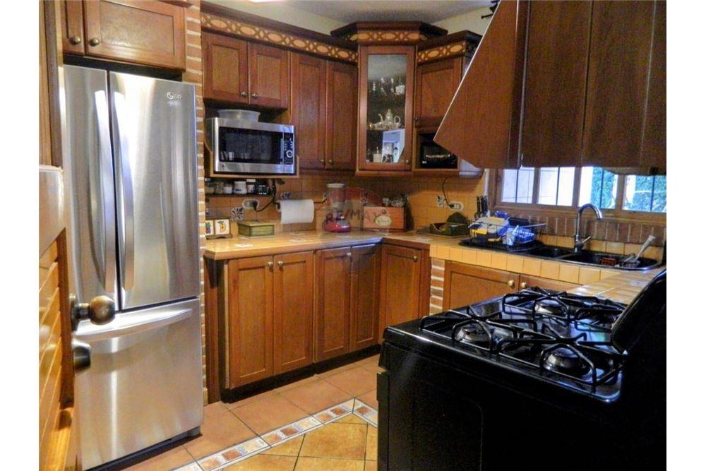 Villa - For Sale - San Lucas Sacatepéquez, Sacatepéquez, Guatemala - 5 - 90129016-27