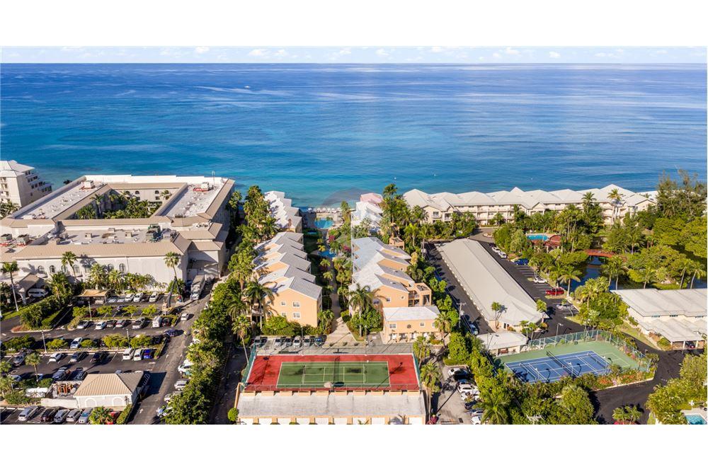 Residential - Villa - W Bay Bch South, Seven Mile, Cayman Islands - Caribbean & Central Ameri - 3 - 90146044-66