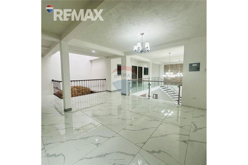 Villa - For Sale - Santa Lucía Milpas Altas, Sacatepéquez, Guatemala - 4 - 902611001-75