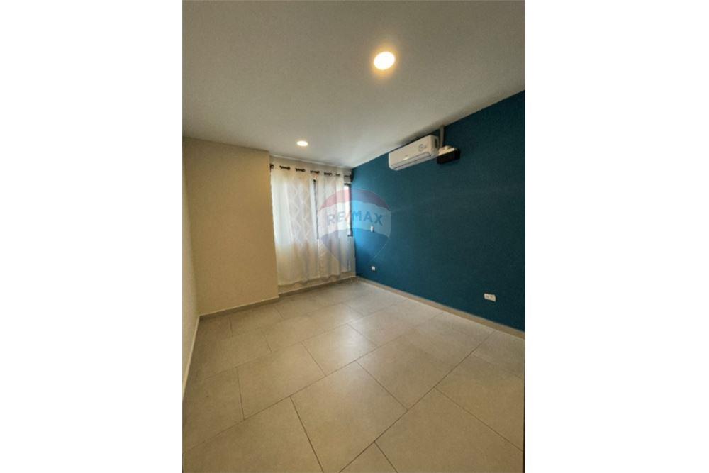 Villa - For Rent/Lease - Antiguo Cuscatlán, La Libertad, El Salvador - 6 - 902711042-4