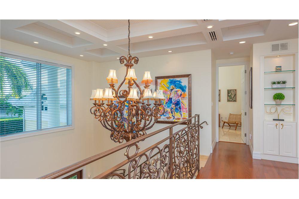 Villa - Venta - W Bay Bch North, West Bay, Islas Caimán - 32 - 90146034-171