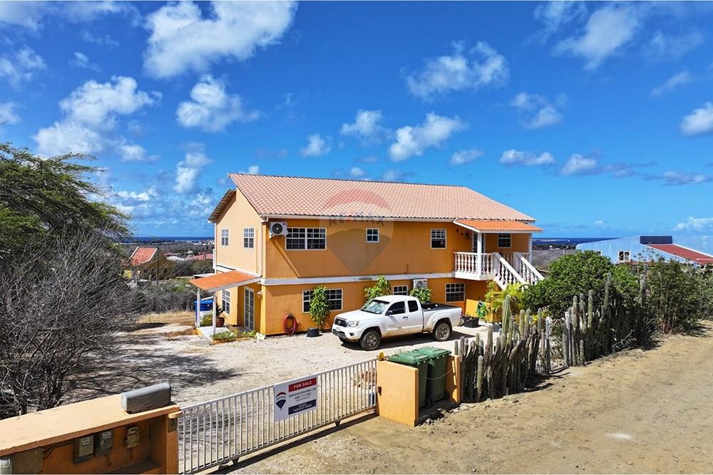 House in Nawati - Bonaire, diver's paradise - 5 bedrooms