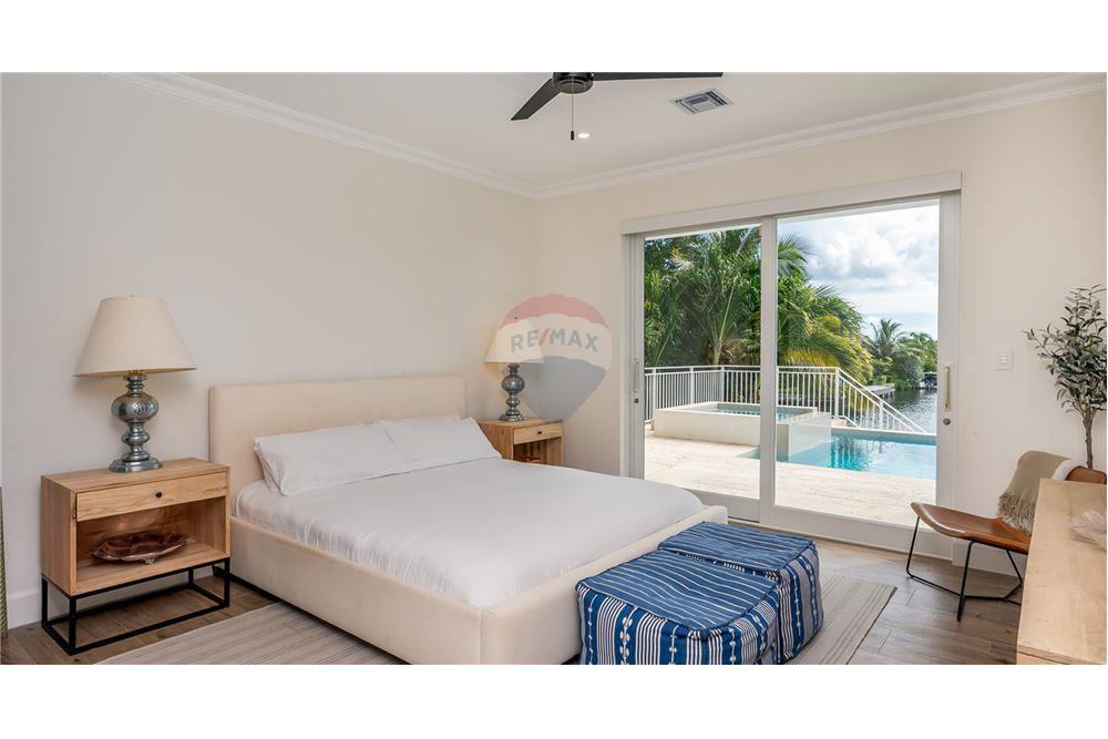 Wohnung - Villa - W Bay Bch North, West Bay, Kaimaninseln - Caribbean & Central Ameri - 28 - 90146001-239