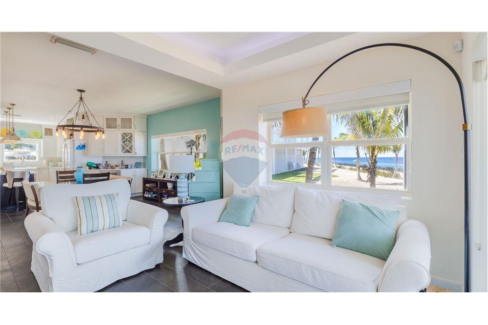 Appartement - Te Koop - W Bay Bch West, West Bay, Cayman Islands - 11 - 90146012-222