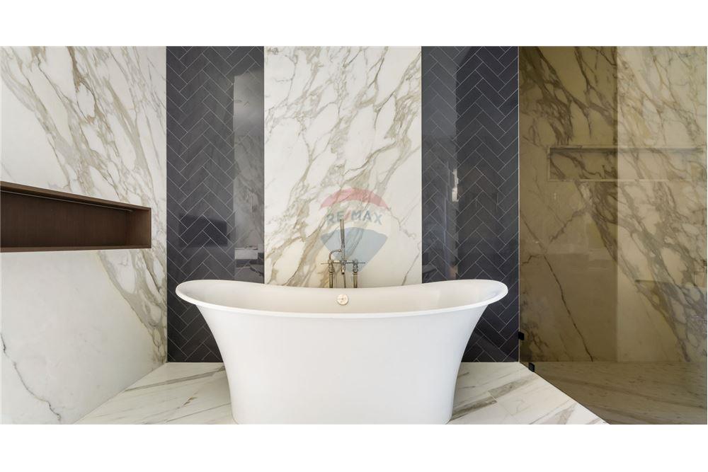 Villa - Venta - W Bay Bch North, West Bay, Islas Caimán - 16 - 90146034-194