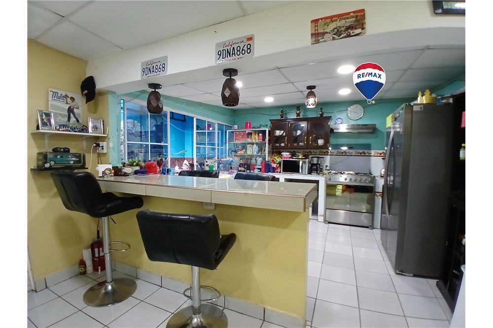 Villa - For Sale - Colón, La Libertad, El Salvador - 1 - 902331006-46