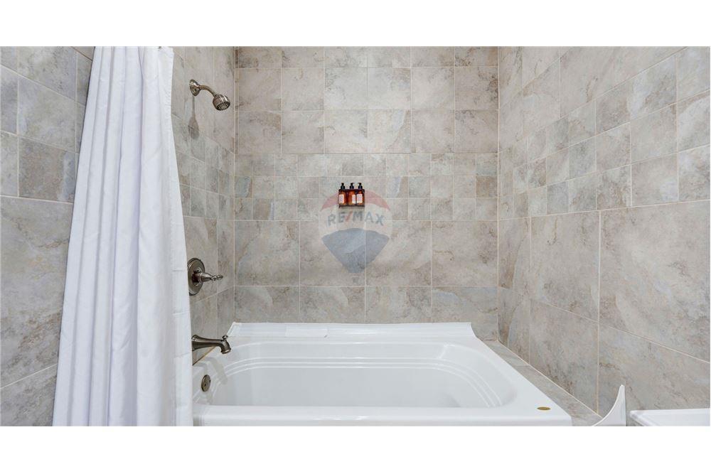 Wohnung - Villa - W Bay Bch West, West Bay, Kaimaninseln - Caribbean & Central Ameri - 13 - 90146012-246