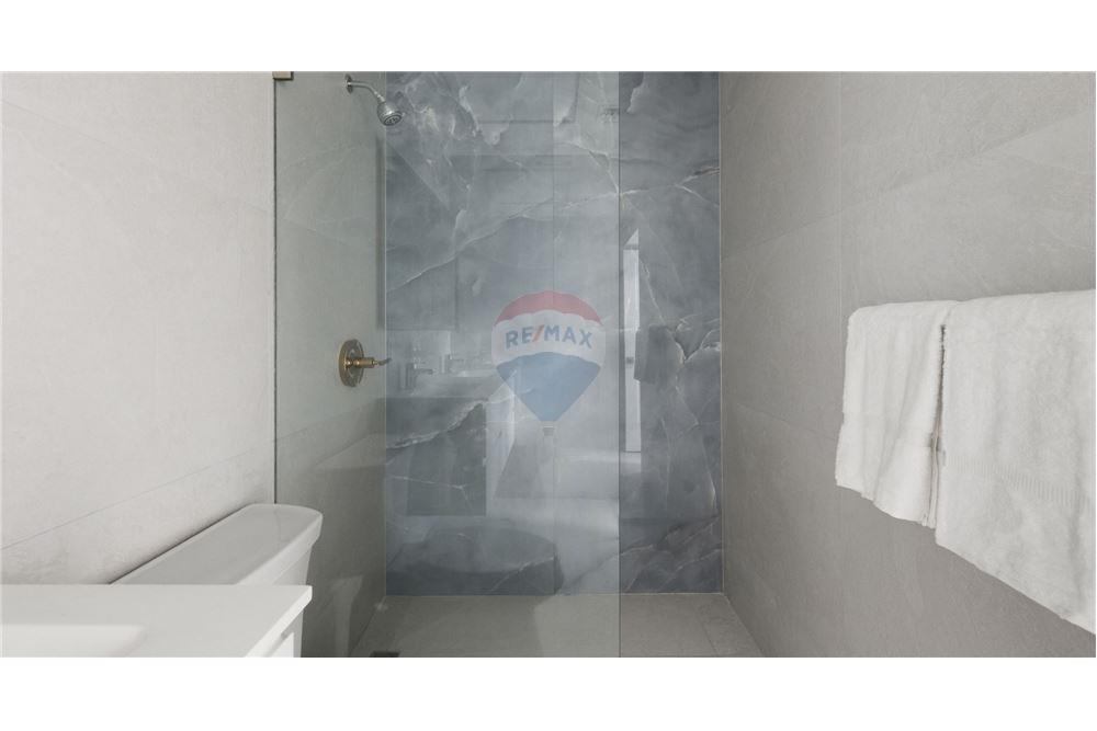 Apartamento/Condominio - Venta - W Bay Bch West, West Bay, Islas Caimán - 10 - 90146058-20