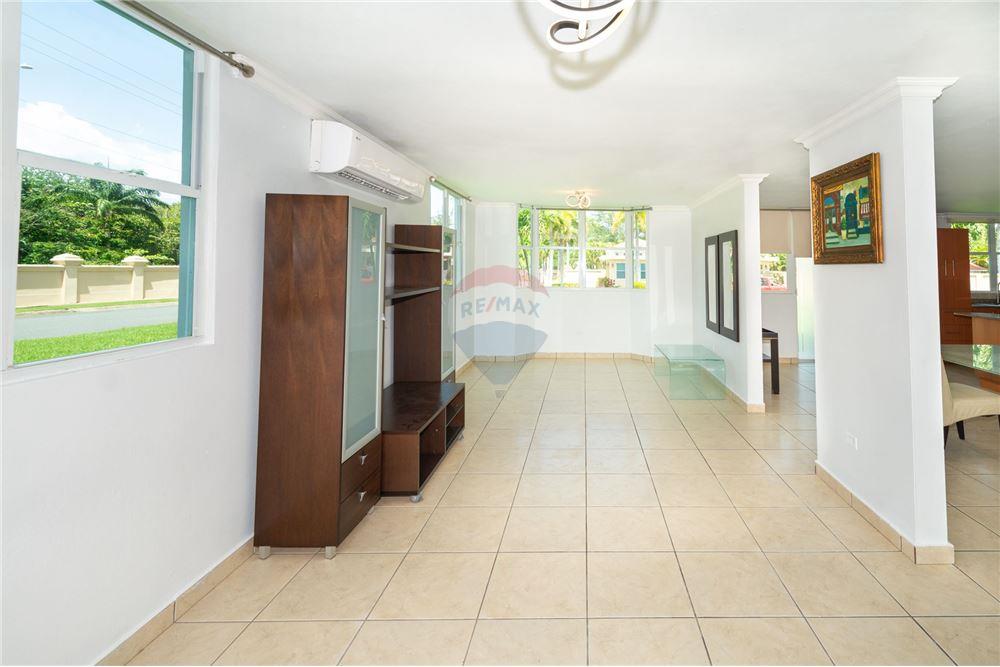 Villa - For Sale - Est Cerro Gordo, Vega Alta, Puerto Rico - 10 - 90107007-118