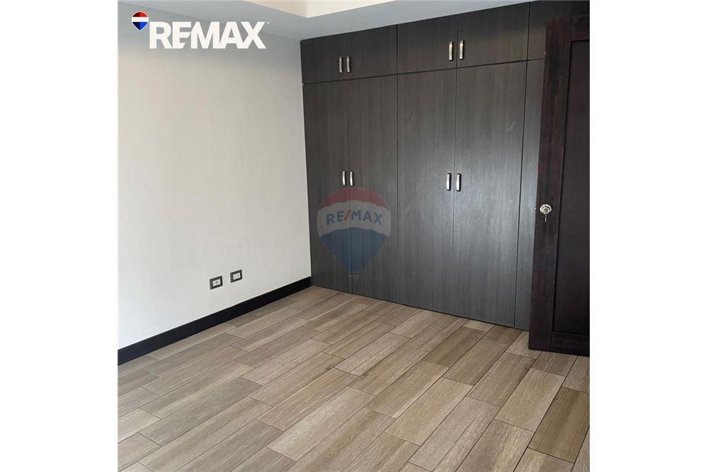 Condo/Apartment - For Sale - Zona 13, Guatemala, Guatemala - 6 - 902611001-92