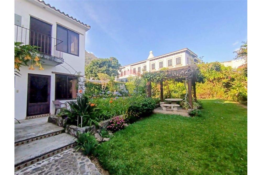 Villa - For Sale - La Antigua Guatemala, Sacatepéquez, Guatemala - 1 - 90129016-39