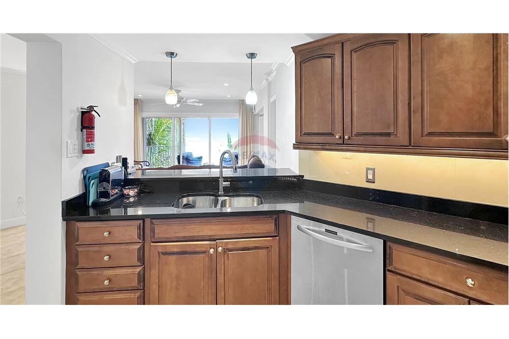 Appartement - Te Koop - W Bay Bch South, Seven Mile, Cayman Islands - 15 - 90146011-182