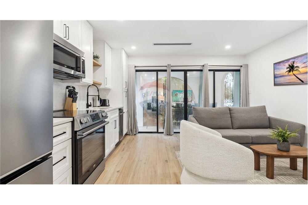 Appartement - Te Koop - W Bay Bch North, West Bay, Cayman Islands - 1 - 90146012-223