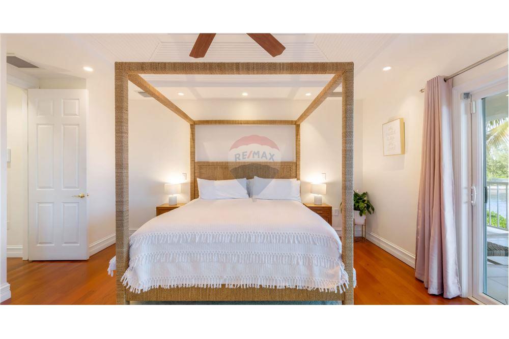 Villa - Venta - W Bay Bch North, West Bay, Islas Caimán - 23 - 90146034-171