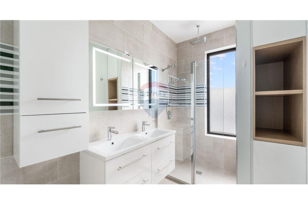 Condo/Apartment - For Sale - South Sound, South Sound, Cayman Islands - 20 - 90146002-423