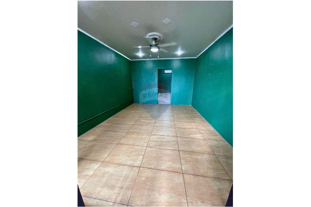 Bedrijfsmatig / Detailhandel - Te Huur - Couva, Caroni, Trinidad and Tobago - 4 - 90155117-58