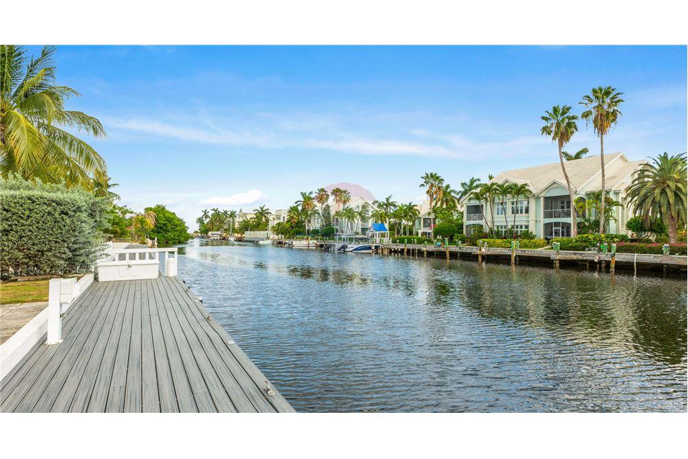 Condo/Apartment - For Sale - W Bay Bch South, Seven Mile, Cayman Islands - 3 - 90146051-43