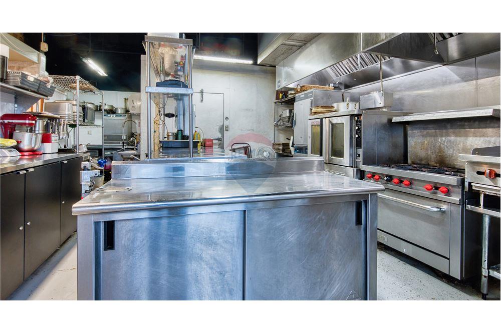 Commercial/Retail - For Sale - George Town, Grand Cayman, Cayman Islands - 9 - 90146048-4