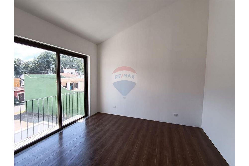 Villa - Venta - San Miguel Dueñas, Sacatepéquez, Guatemala - 5 - 90129016-28