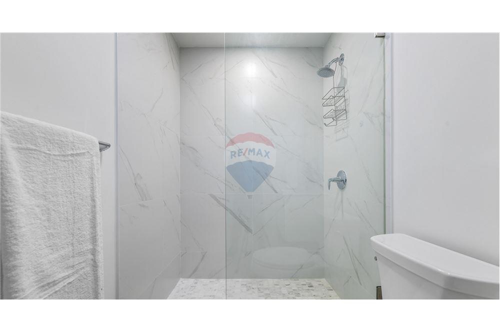 Condo/Apartment - For Sale - W Bay Bch West, West Bay, Cayman Islands - 9 - 90146058-17