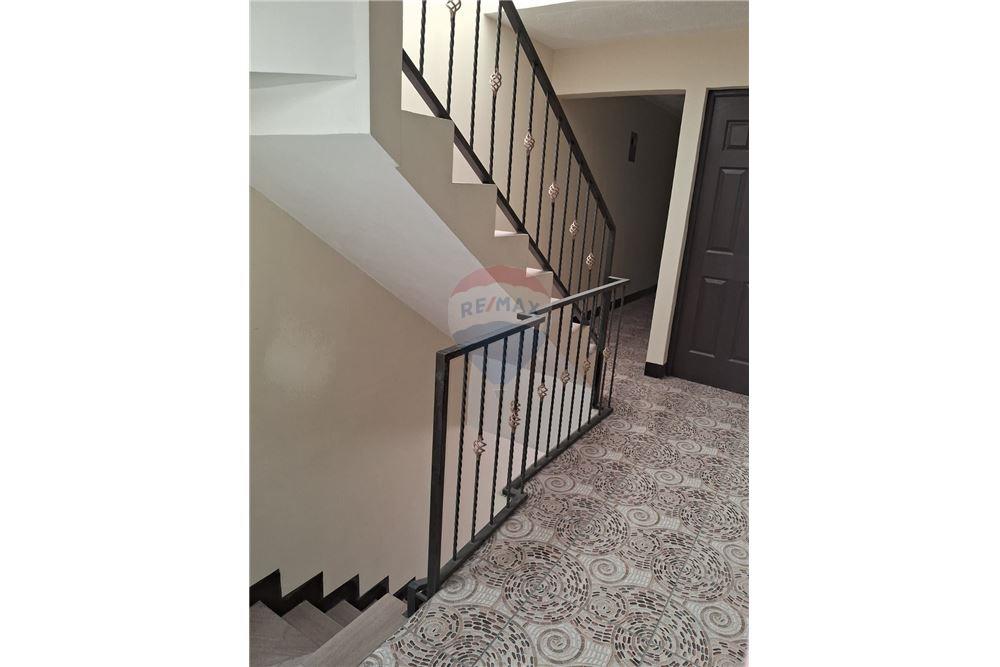 Villa - Venta - Quetzaltenango, Quetzaltenango, Guatemala - 12 - 901011001-30