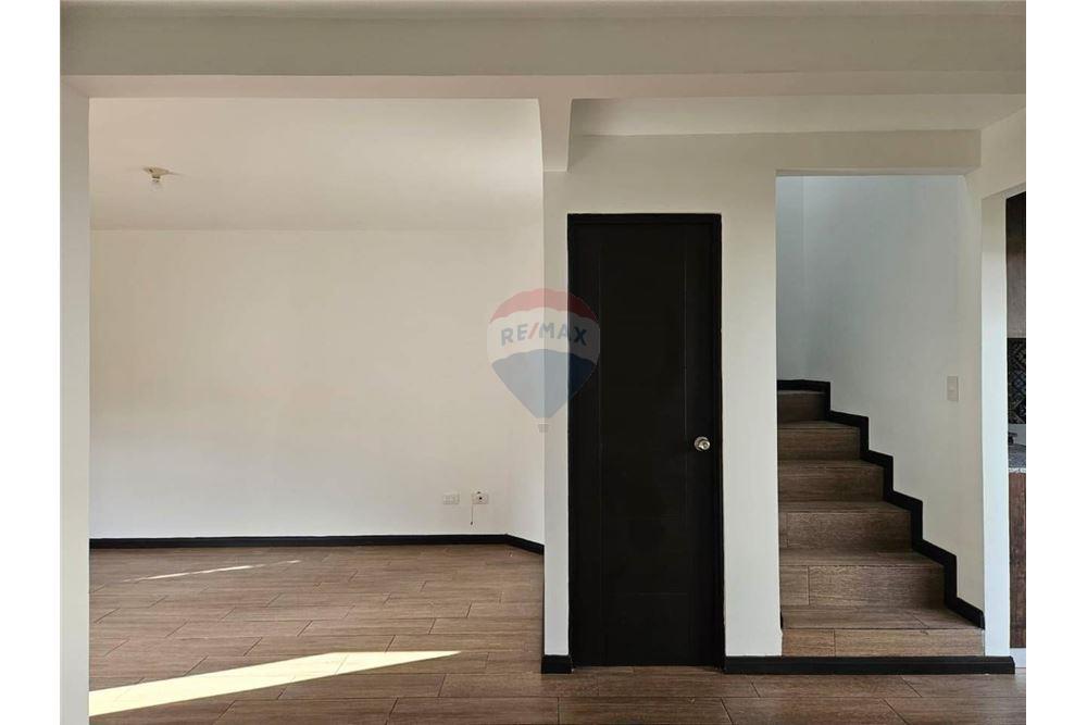 Villa - Te Koop - Ciudad Vieja, Sacatepéquez, Guatemala - 3 - 90129012-56