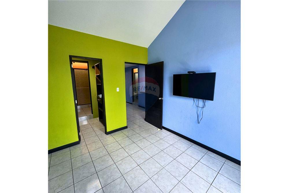 Villa - Te Koop - Road to El Salvador, Guatemala, Guatemala - 3 - 902651001-28