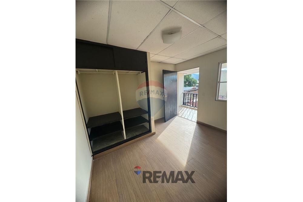 Villa - For Sale - Santa Tecla, La Libertad, El Salvador - 12 - 901061001-4