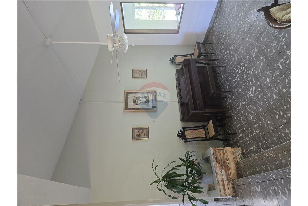 Villa - Venta - URB Garden Hls, Guaynabo, Puerto Rico - 10 - 90102025-341